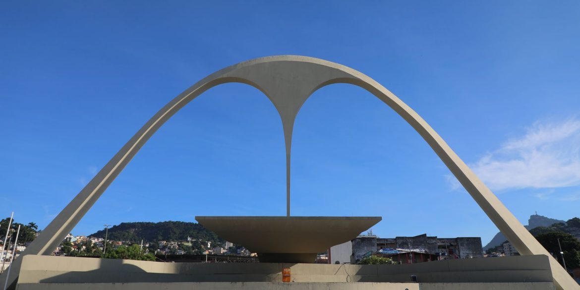 liesa-vai-colocar-a-venda-ingressos-para-frisas-no-sambodromo liesa-vai-colocar-a-venda-ingressos-para-frisas-no-sambodromo