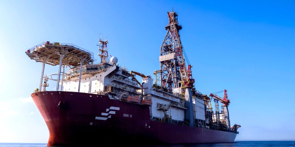 petrobras-descobre-mais-reservatorio-de-petroleo-na-bacia-de-campos