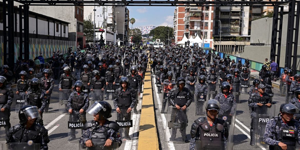 juristas-pedem-que-tribunal-internacional-investigue-acao-na-venezuela